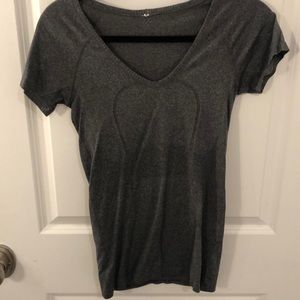 Lululemon shirt